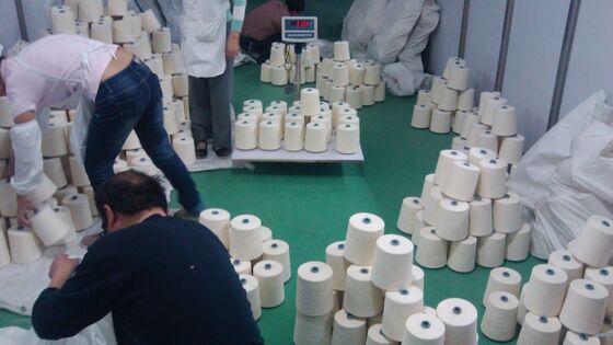 Resistant To Chemicals And Sunlight Flame Resistant Yarn Count Ne38 2 Ideal For Safety Apparel And Fire Retardant Textiles